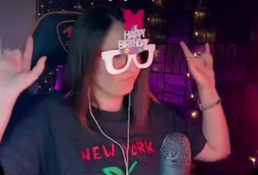 Стикер sadfgqa - 1