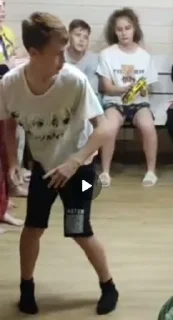 Стикер Арьтёми @sozdat_stikery_bot - 9