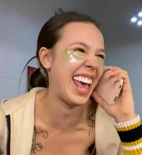 Человек человеческое лицо улыбаться