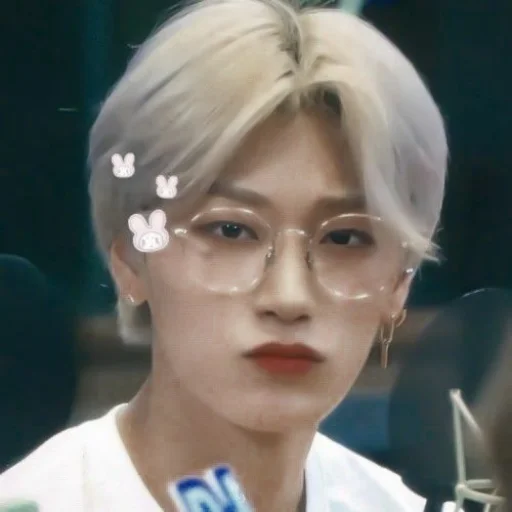 Sticker や 𝗌𝖺𝗇 🧇 ;: @smstickerr - 1