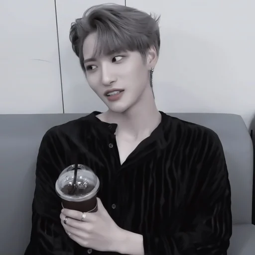 Sticker や 𝗌𝖾𝗈𝗇𝗀𝗁𝗐𝖺 🎀 ;: @smstickerr - 2