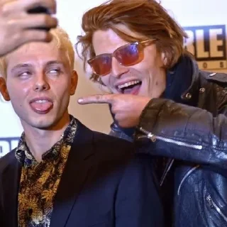 Стикер Сережа:3 - 0