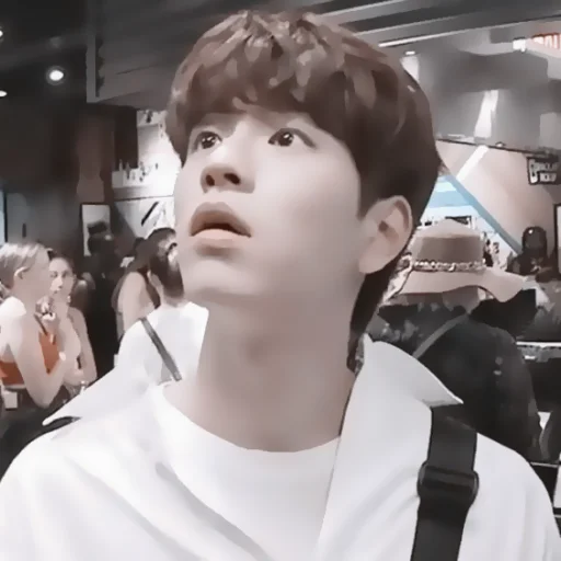 Sticker #𝐦𝐨𝐨𝐝: 𝗌𝖾𝗎𝗇𝗀𝗆𝗂𝗇 ;: by @paradismaudit - 11