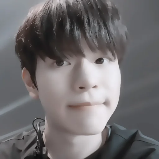 Sticker #𝐦𝐨𝐨𝐝: 𝗌𝖾𝗎𝗇𝗀𝗆𝗂𝗇 ;: by @paradismaudit - 6