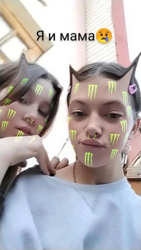 . @sozdat_stikery_bot - 