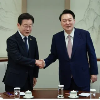 Sticker 친칠라 - 7