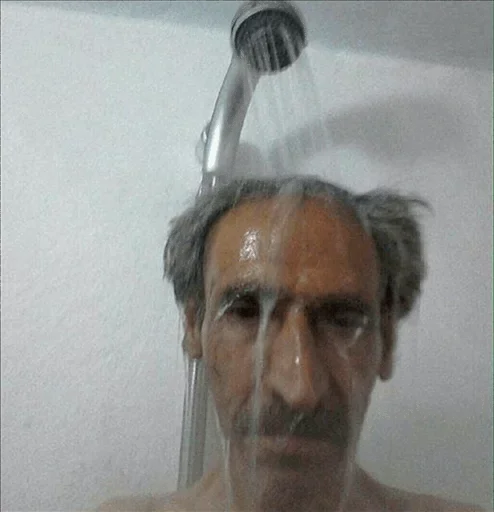 человеческое лицо мужчина комнатный