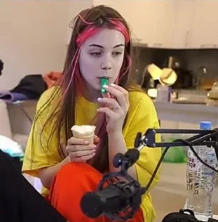 Sticker @sickliy 66 > - 11