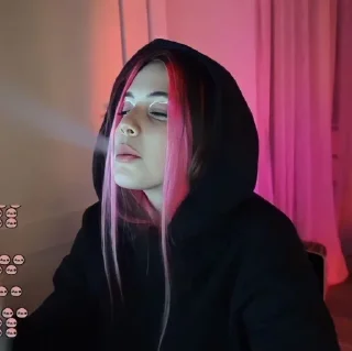 Sticker @sickliy 66 > - 0