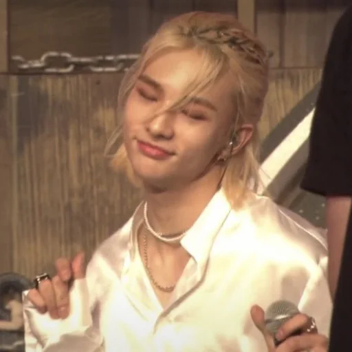 Человек человеческое лицо одежда