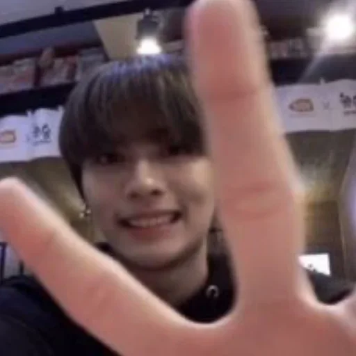 skzskz :: @fStikBot - 