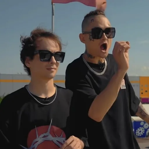 Стикер ?славишеры? - 0