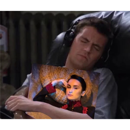 Стикер мономемы 🛐 - 2