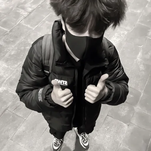 Человек одежда куртка