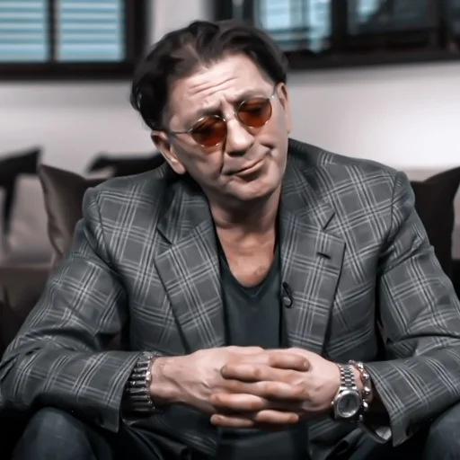 Человек человеческое лицо одежда