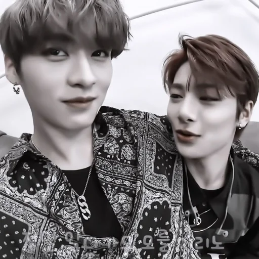 › 🗜 : jeongho : @smstickerr - 