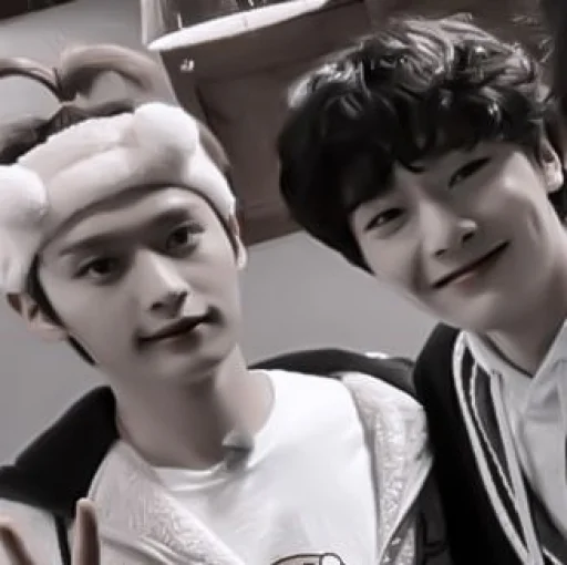 Стикер › 🗜 : jeongho : @smstickerr - 1