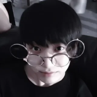 Стикер せ 𝗃𝗎𝗇𝗀𝗄𝗈𝗈𝗄 ‹︎‹︎ 🩹 :; by @smstickerr - 3