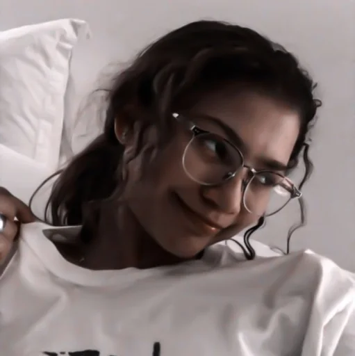 Sticker [🍸]  ;; zendaya ;; @smstickerr - 9