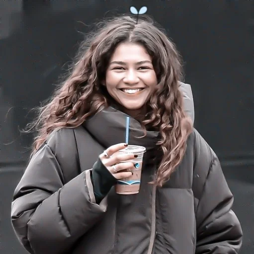 Sticker [🍸]  ;; zendaya ;; @smstickerr - 5