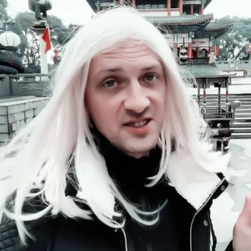 » 🍒 zubareff ! - @smstickerr - Человек