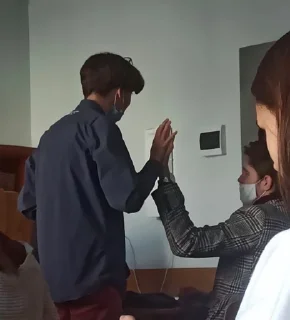 Стикер социологи - 4