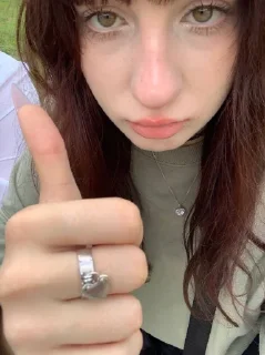 Стикер Сонечка @MoiStikiBot - 0