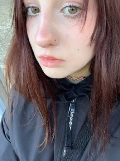 Стикер Сонечка @MoiStikiBot - 1