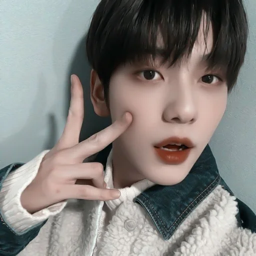 Sticker 𝘴𝘰𝘰𝘣𝘪𝘯 :; by @seduiisantee - 7