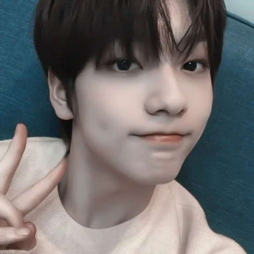 Sticker 𝘴𝘰𝘰𝘣𝘪𝘯 :; by @seduiisantee - 1