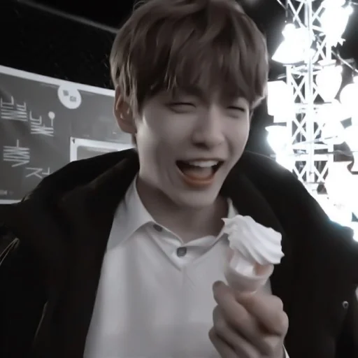 Стикер あ 𝘴𝘰𝘰𝘣𝘪𝘯 :; by @seduiisantee - 4