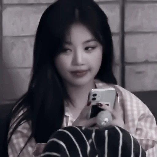 Sticker ` soojin by @m2i58l | @bmgif - 6