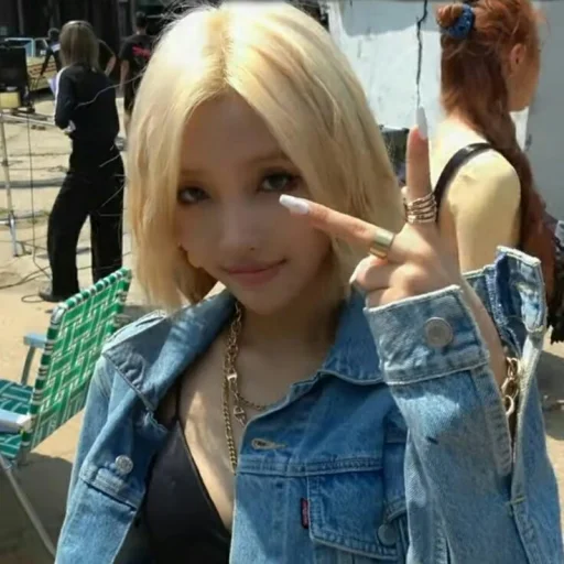 Sticker ✦ ָ ֙⋆ soyeon by @paradoxstickers - 11