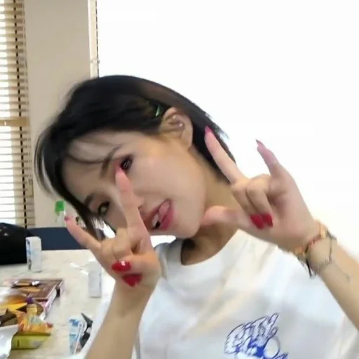 Sticker ✦ ָ ֙⋆ soyeon by @paradoxstickers - 5