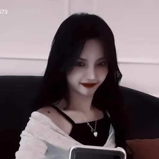 ❀ soyeon ❀ [@helpik_lisonki] - 