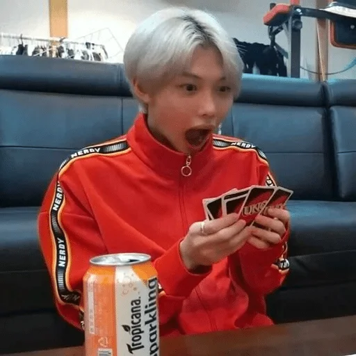 Стикер skz ♡ — @stckrRobot - 0