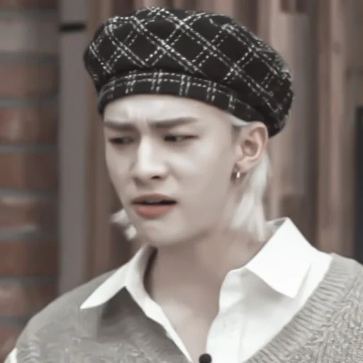 » 🫓 hyunjin ! - @smstickerr - 