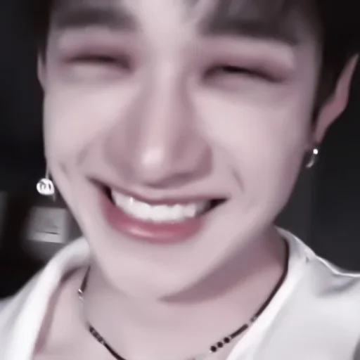 Человек улыбаться губа