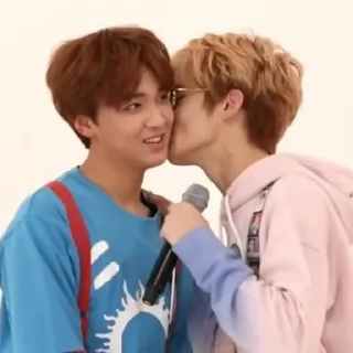 Sticker маркхуёки норенминеты и чонсолнышки - 5