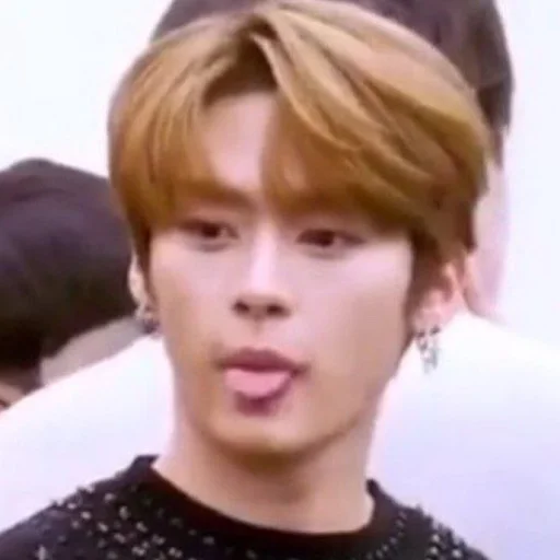 Человек одежда человеческое лицо