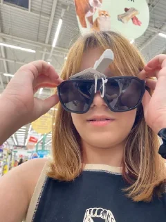 Стикер dreams in dreams @TgEmodziBot - 10