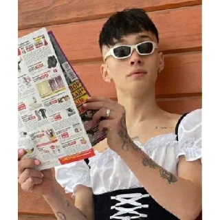 Стикер milohlox  | via sticked.app - 2