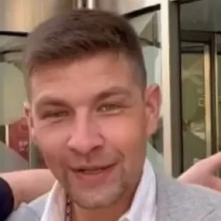 Sticker королева бензиноколонки | via sticked.app - 0