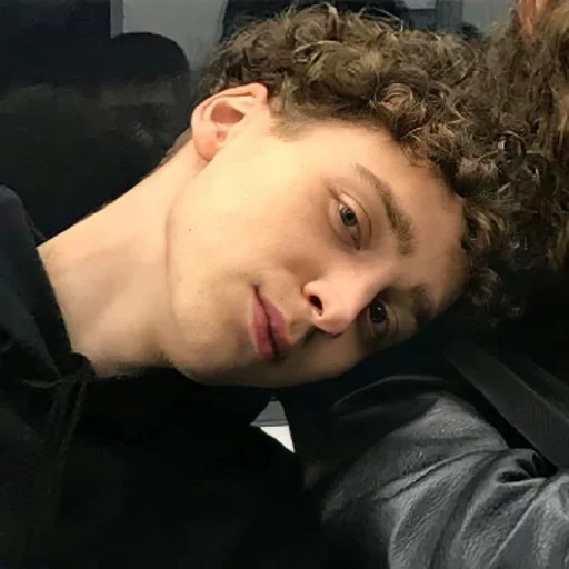 Sticker sticked_5315075672_2_by_StickedApp_bot - 1