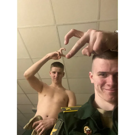 должность? -каптер  | via sticked.app - 