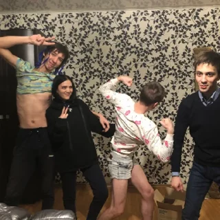 Sticker ананасовый кок | via sticked.app - 4