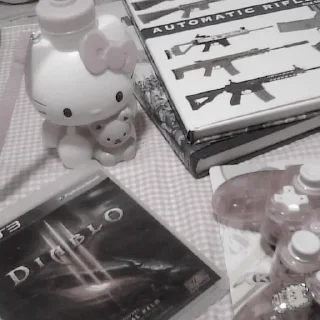 Стикер «⩉  𖥻 ִ ۫ @channel_leviiakkerrman ⋆ 🩹 ° 🤍 ⸼❕» - 9