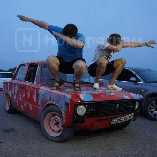 Стикер stickforgvr - 1