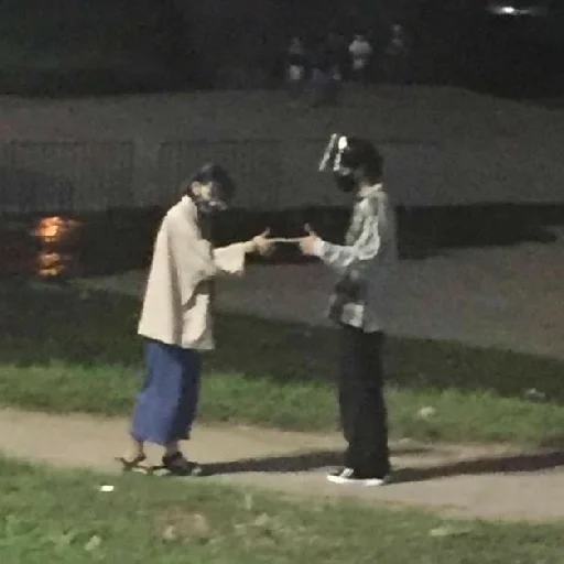 трава Человек на открытом воздухе