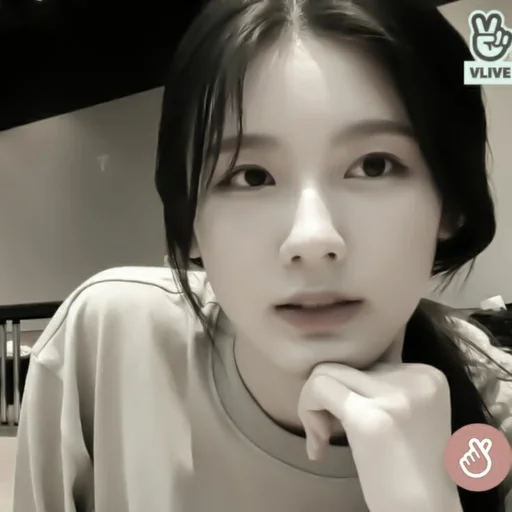 Sticker miyeon | @strawberryxhelps - 0